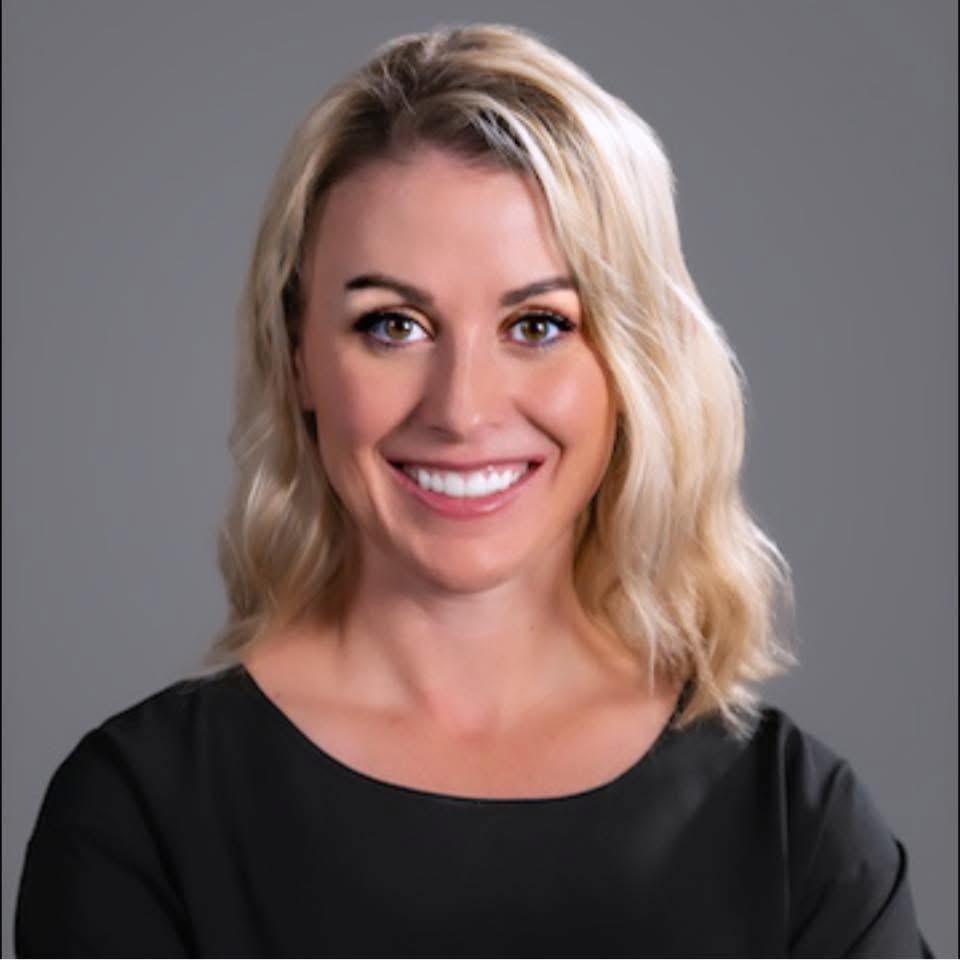 Dr. Nichole Myers headshot